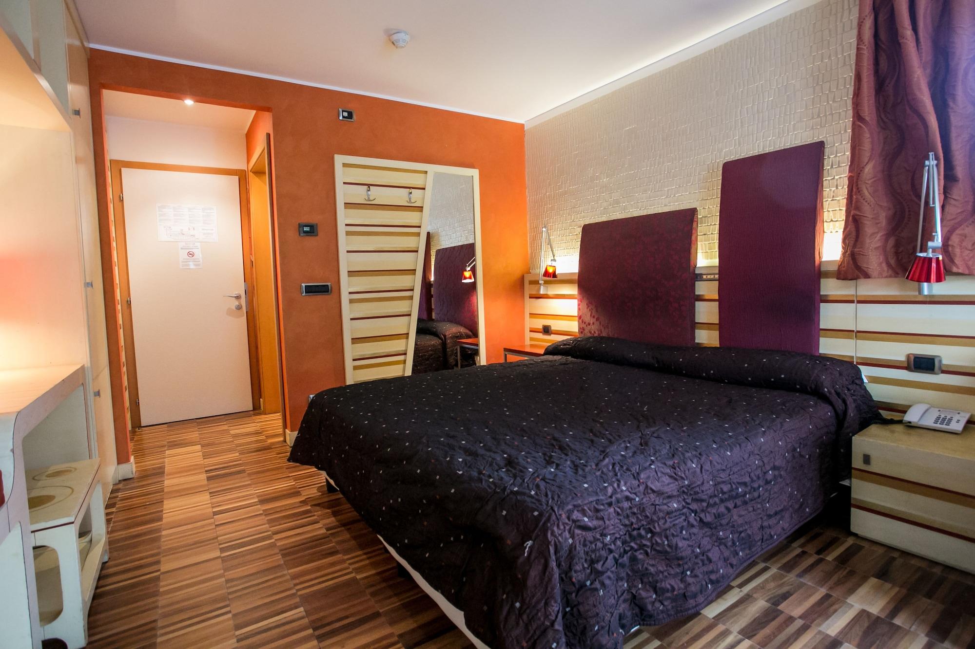 מדונה די קמפיליו Design Oberosler Hotel מראה חיצוני תמונה