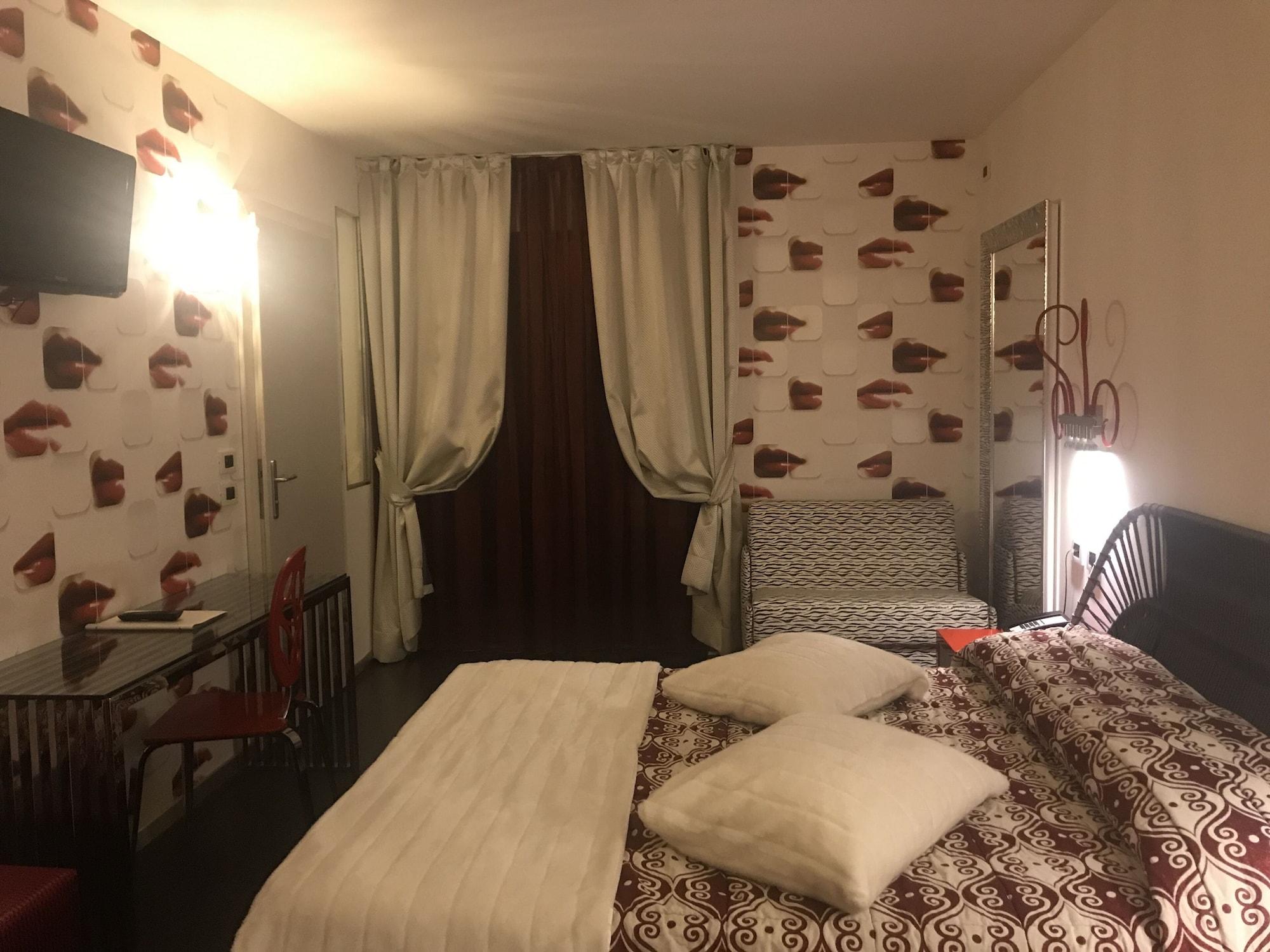 מדונה די קמפיליו Design Oberosler Hotel מראה חיצוני תמונה