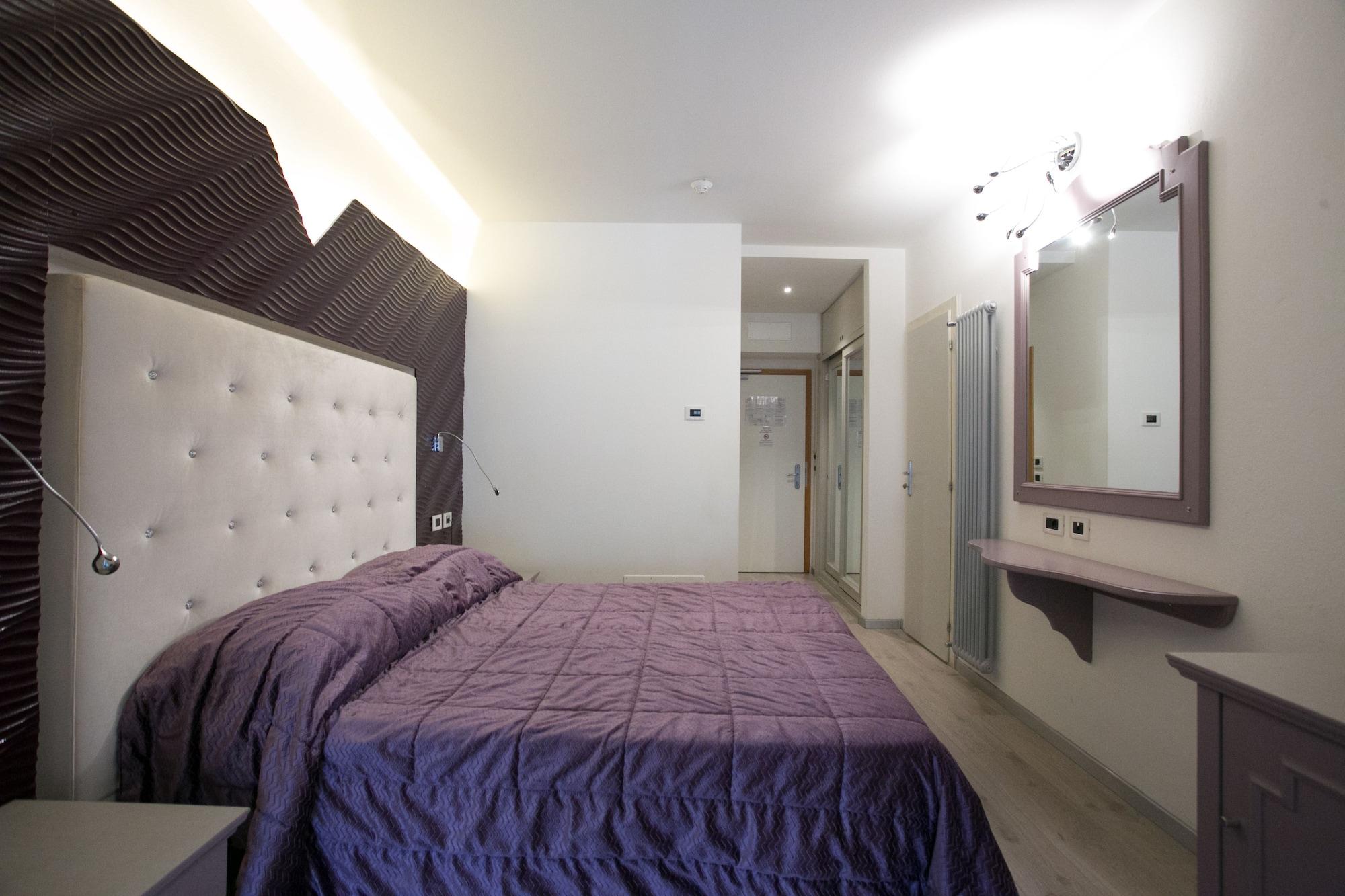 מדונה די קמפיליו Design Oberosler Hotel מראה חיצוני תמונה