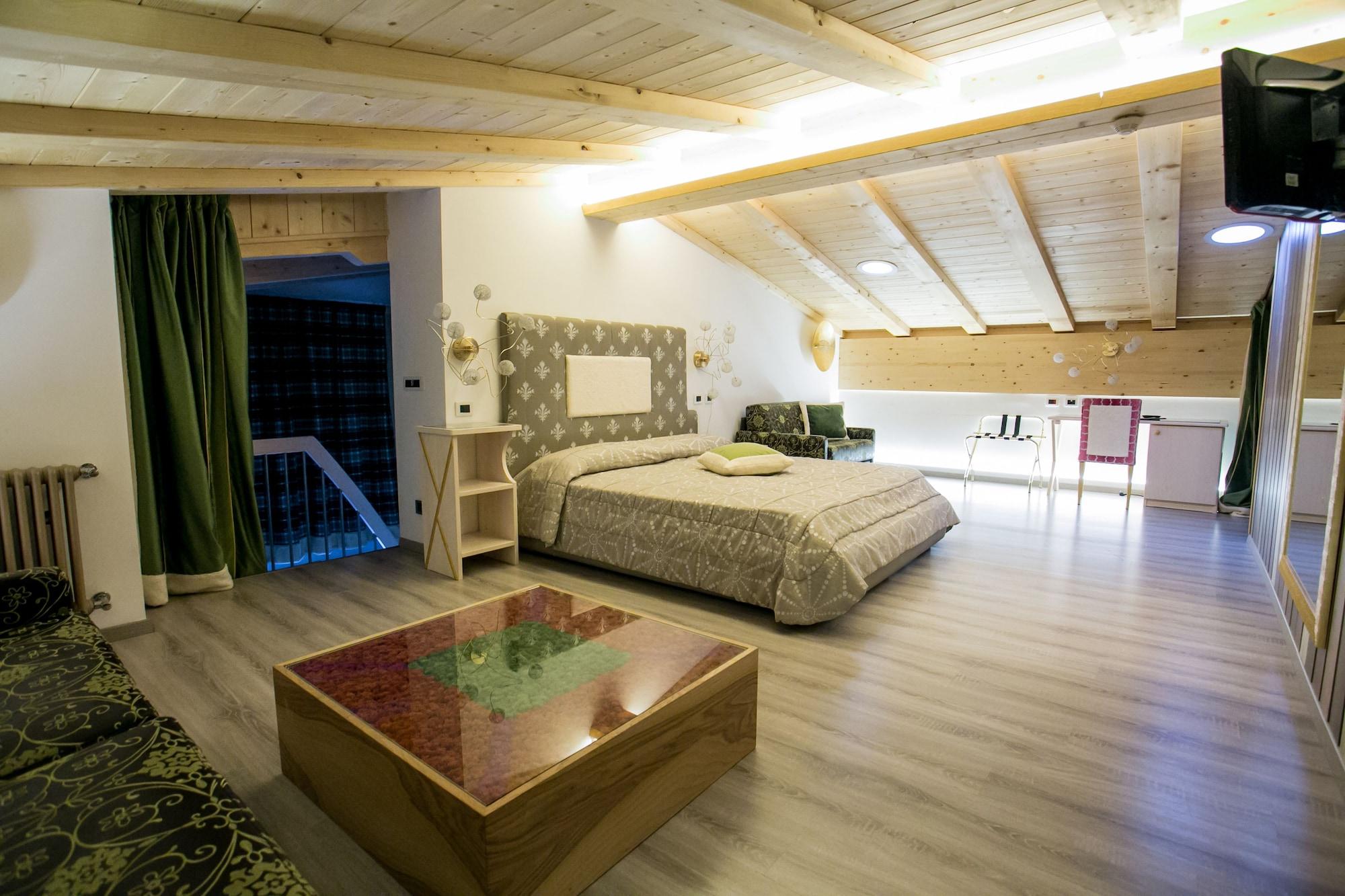 מדונה די קמפיליו Design Oberosler Hotel מראה חיצוני תמונה