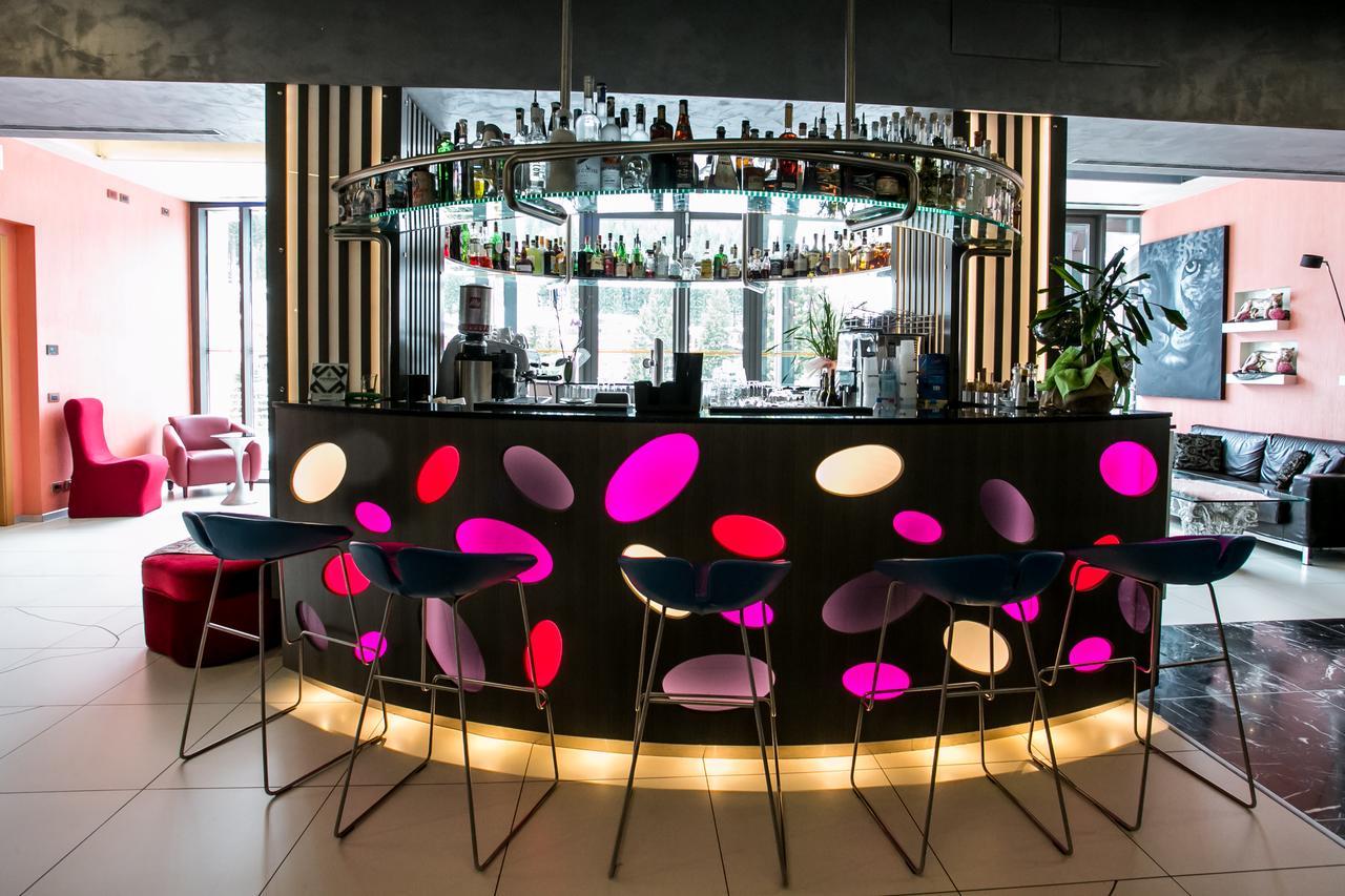מדונה די קמפיליו Design Oberosler Hotel מראה חיצוני תמונה
